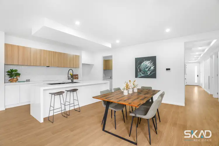 10 Lennox Street, Donnybrook VIC 3064