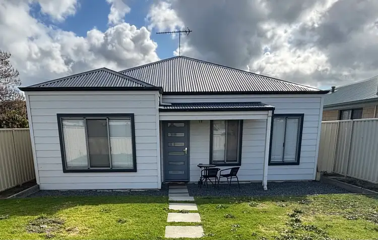1B Whittaker Way, Waroona WA 6215