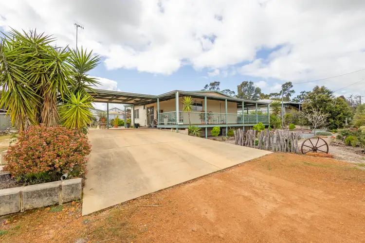 6 Butler Street, Badgingarra WA 6521