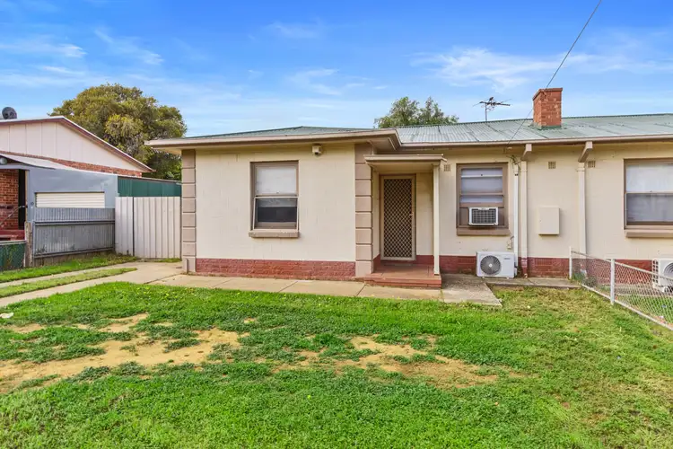 8 Stakes Crescent, Elizabeth Downs SA 5113