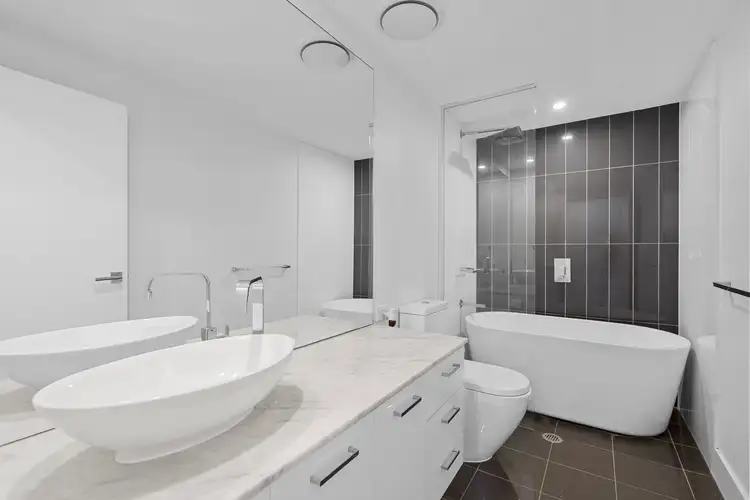 Sixth view of Homely apartment listing, 1307/5 Harbour Side Court, Biggera Waters QLD 4216