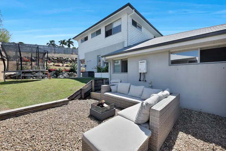 9 Bonney Street, Rural View QLD 4740