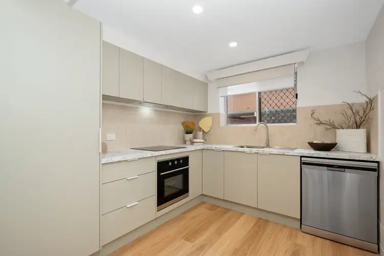 Sixth view of Homely townhouse listing, 5/95 Hugh Street, West End QLD 4810