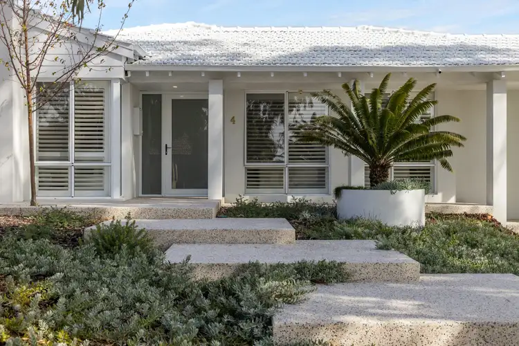 4 Howell Street, Marmion WA 6020