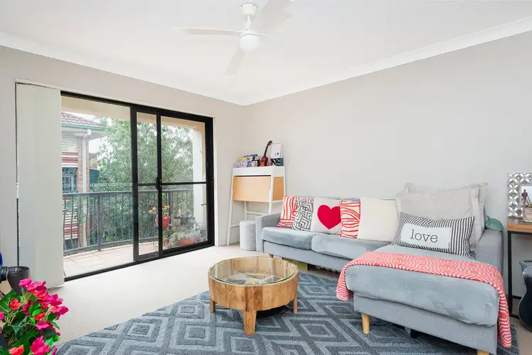 34/217-219 Scarborough Street, Southport QLD 4215