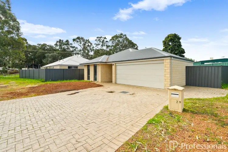 29 Townsend Street, Armadale WA 6112
