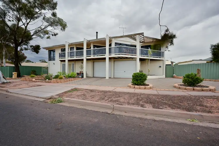 1 Raedel Court, Port Augusta West SA 5700