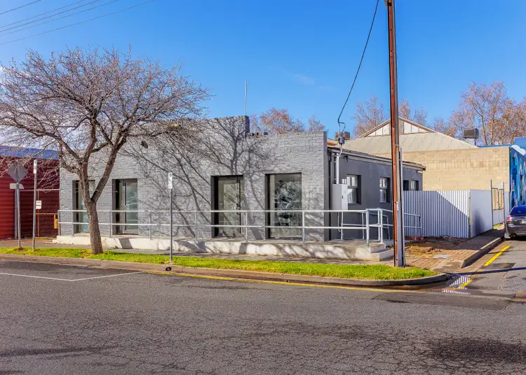 8 & 8A Nile Street, Port Adelaide SA 5015