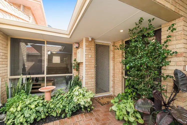 3/127 Robert Street, Como WA 6152