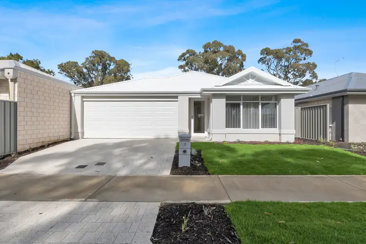 27 Candle Loop, Kwinana Town Centre WA 6167