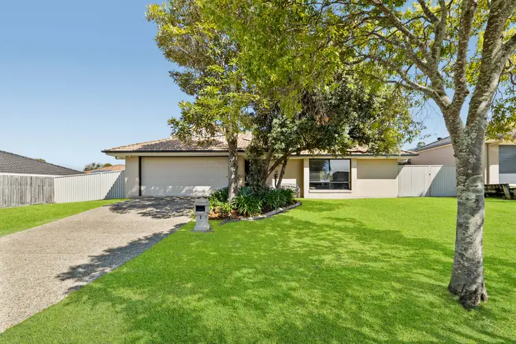 2 Mowburra Place, Caloundra West QLD 4551