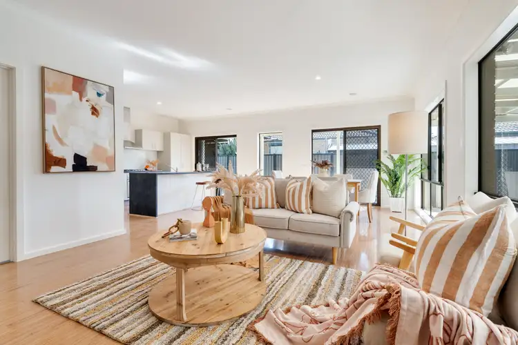 34 Ebony Circuit, Craigieburn VIC 3064