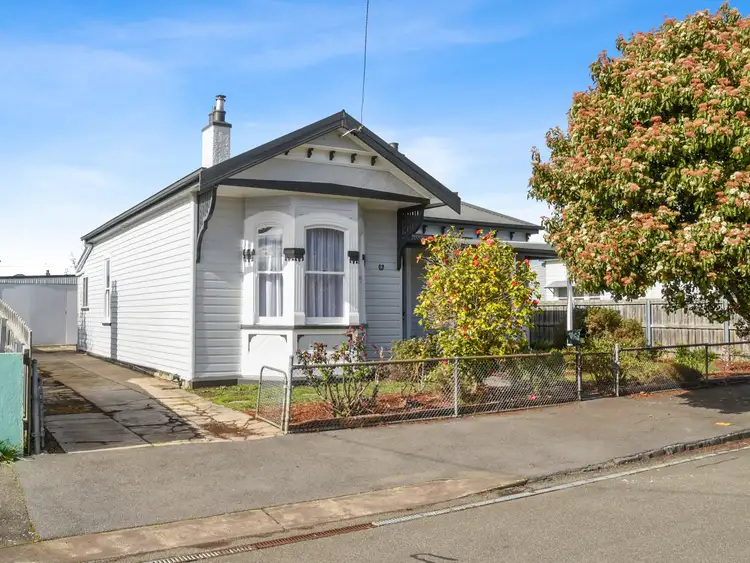 17 Henty Street, Invermay TAS 7248