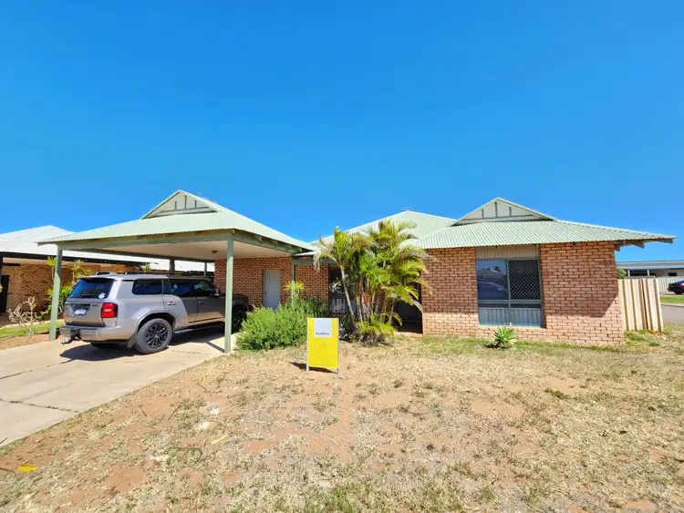 9 Mindirra Crescent, Carnarvon WA 6701