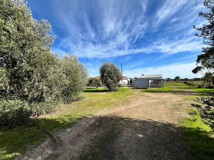 302 Old Port Wakefield Road, Two Wells SA 5501