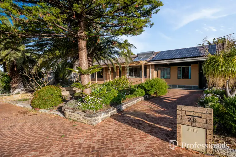 28 Dolphin Way, Beldon WA 6027