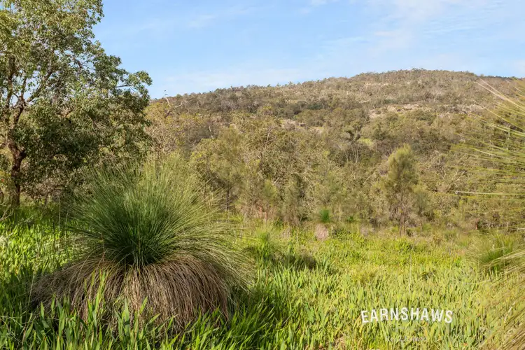 245 Pechey Road, Swan View WA 6056