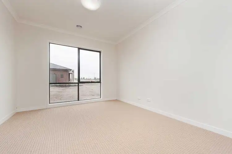 Fourth view of Homely house listing, 16 Moonlight Way, Mickleham VIC 3064