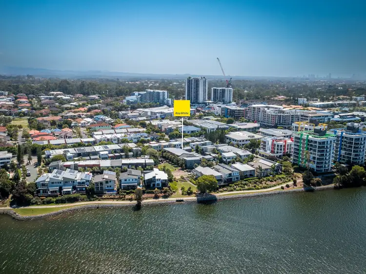 14 Little Blue Lane, Varsity Lakes QLD 4227