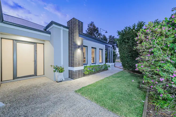 16 Mingara Avenue, Harrisdale WA 6112