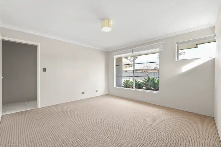 Sixth view of Homely house listing, 10 Vickers Road, Baldivis WA 6171