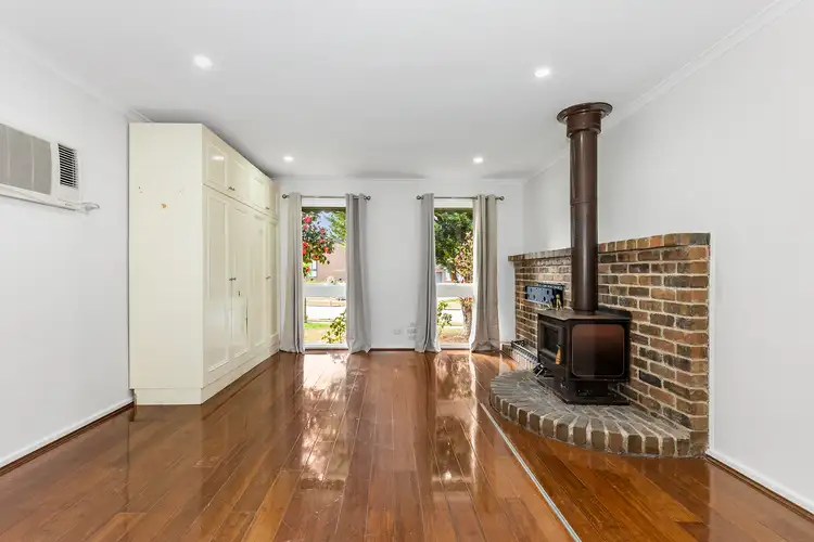 Second view of Homely house listing, 7 Hayden Avenue, Frankston VIC 3199