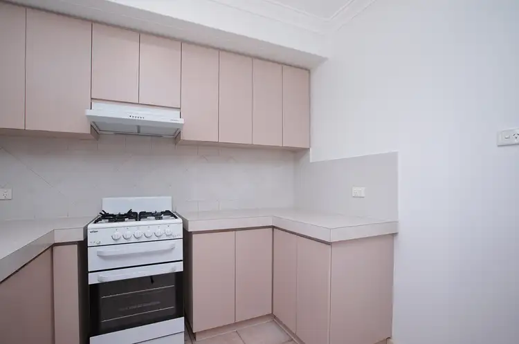 Fifth view of Homely villa listing, 1/8 Fallow Crescent, Spearwood WA 6163