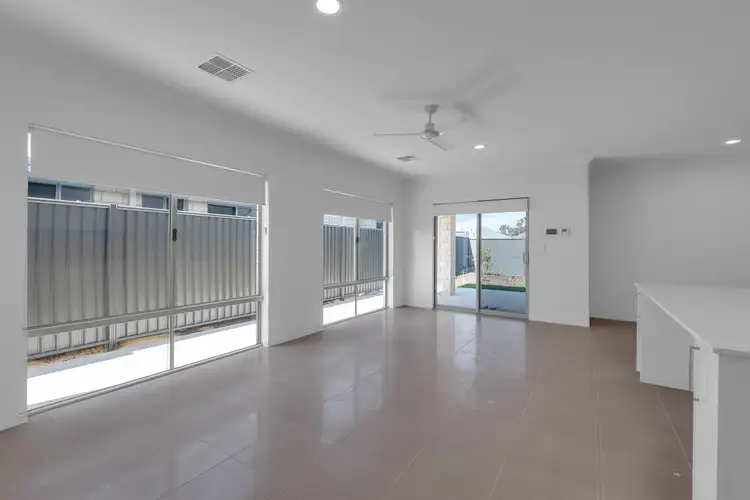 Fifth view of Homely house listing, 8 Tarot Grove, Baldivis WA 6171