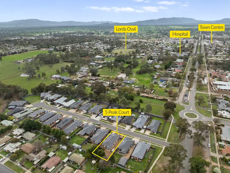 5 Peak Court, Mansfield VIC 3722