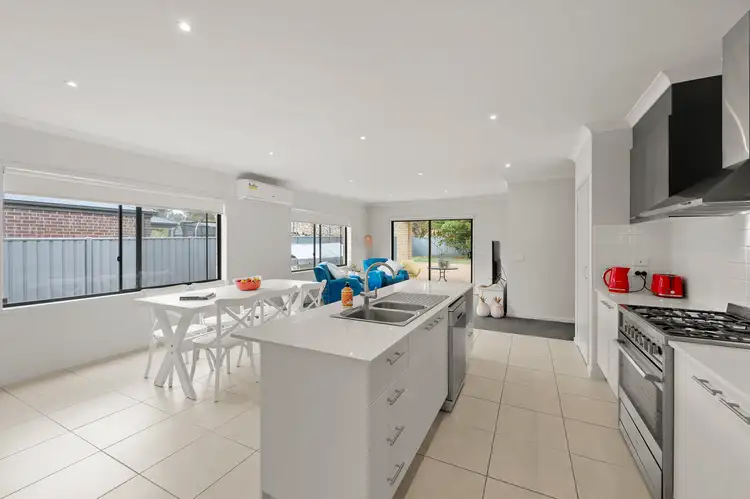 Fourth view of Homely house listing, 5 Peak Court, Mansfield VIC 3722