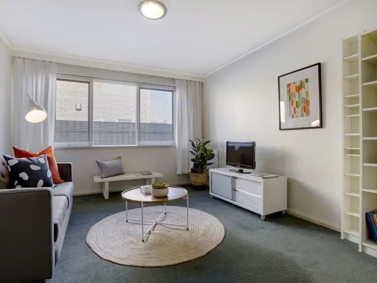 3/10 McColl Court