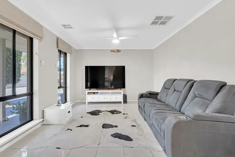 Sixth view of Homely house listing, 10 Terry Court, Munno Para West SA 5115