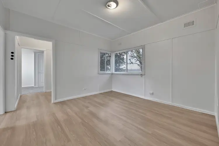 Fifth view of Homely house listing, 10 Brunswick Street, Orange NSW 2800