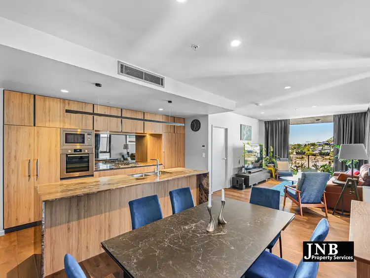 1208/27 Commercial Road, Newstead QLD 4006