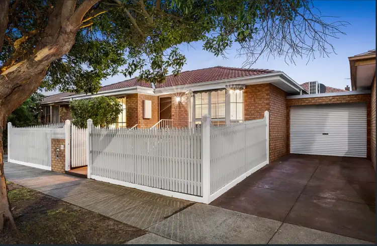 1 Crosbie Road
