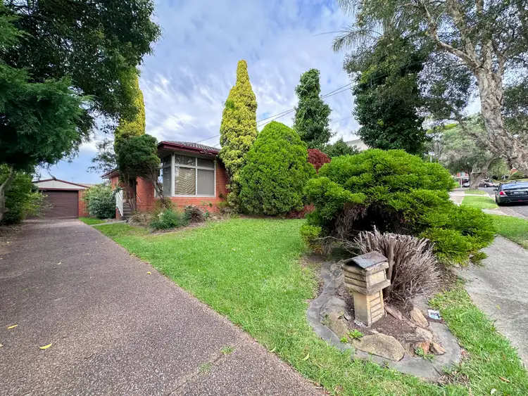 29 Pritchard Place, Peakhurst NSW 2210