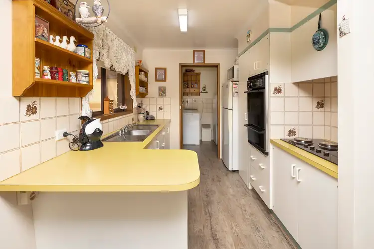 Sixth view of Homely house listing, 32 Lock Drive, Swan Hill VIC 3585