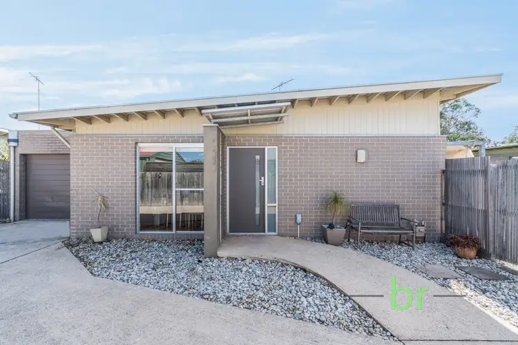 2/12 Station Lake Road, Lara VIC 3212