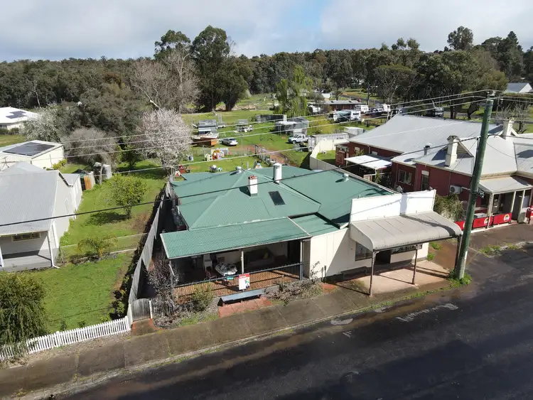 51 South Western Highway, Kirup WA 6251