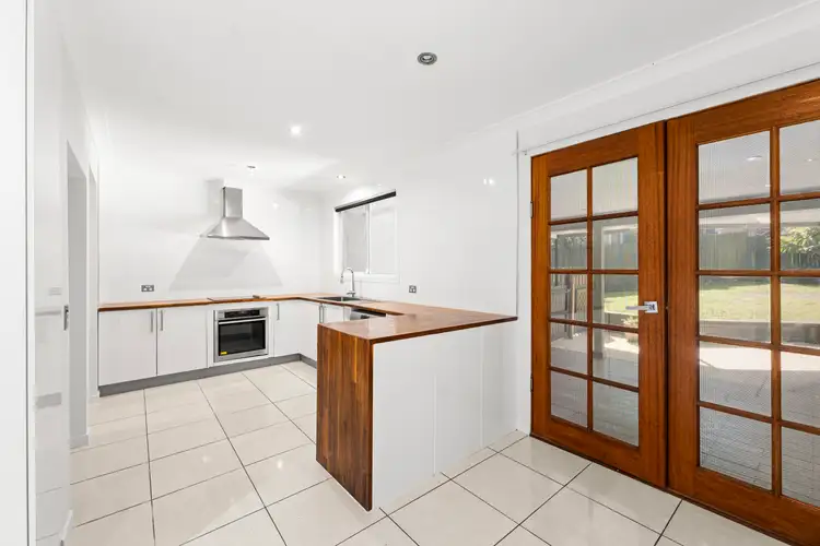 15 Mckell Avenue, Watanobbi NSW 2259