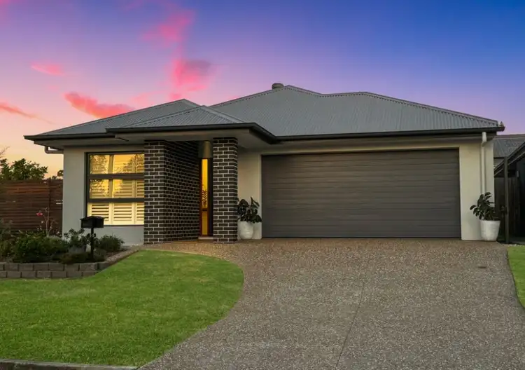 55 Foreshore Street, Coomera QLD 4209