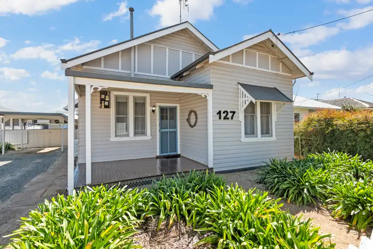 127 Anzac Street, Temora NSW 2666