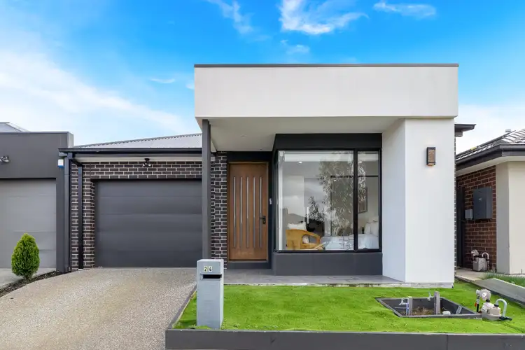 24 Eremaea Road, Craigieburn VIC 3064