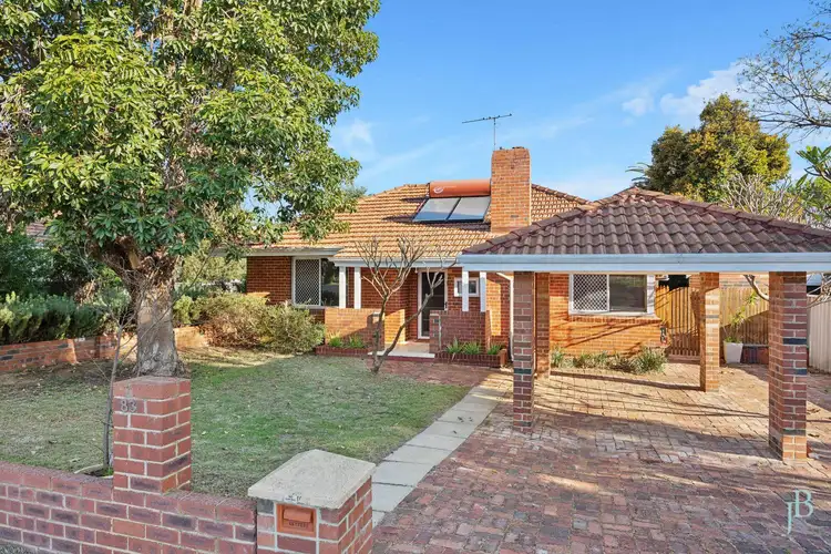 1/83 Manning Road, Manning WA 6152