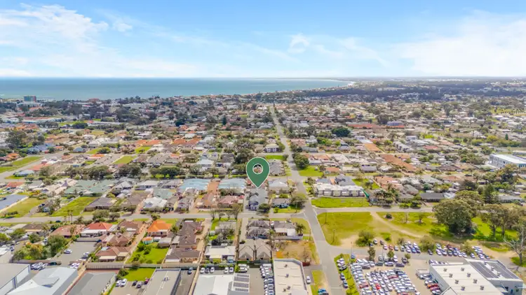 60D Davey Street, Mandurah WA 6210
