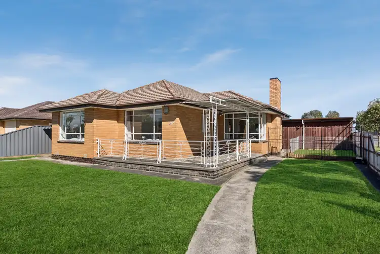 1 Bogong Court, Reservoir VIC 3073