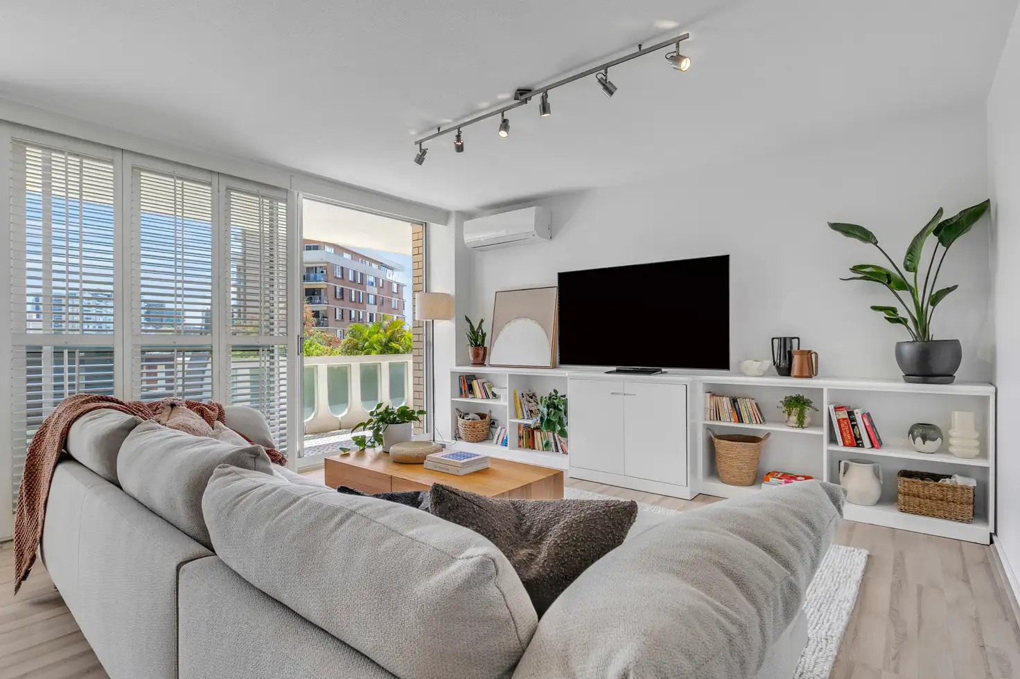 Main view of Homely apartment listing, 4/40 Sandford Street, St Lucia QLD 4067
