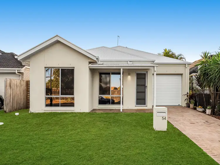 54 Menara Circuit, North Lakes QLD 4509