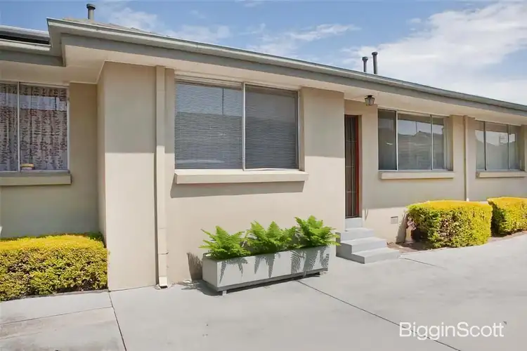 3/15 Wilma Avenue, Dandenong VIC 3175