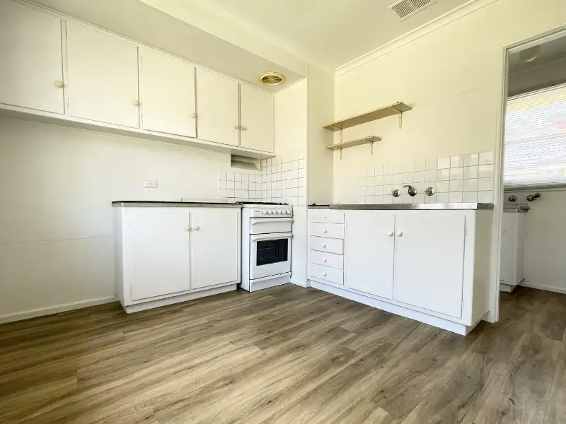 Main view of Homely unit listing, 6/4 Woods Avenue, Mordialloc VIC 3195